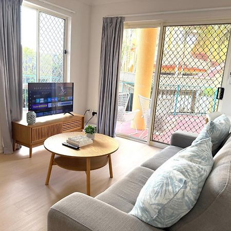 Chevron Island Apartment - Cozy And Convenient Gold Coast Zewnętrze zdjęcie