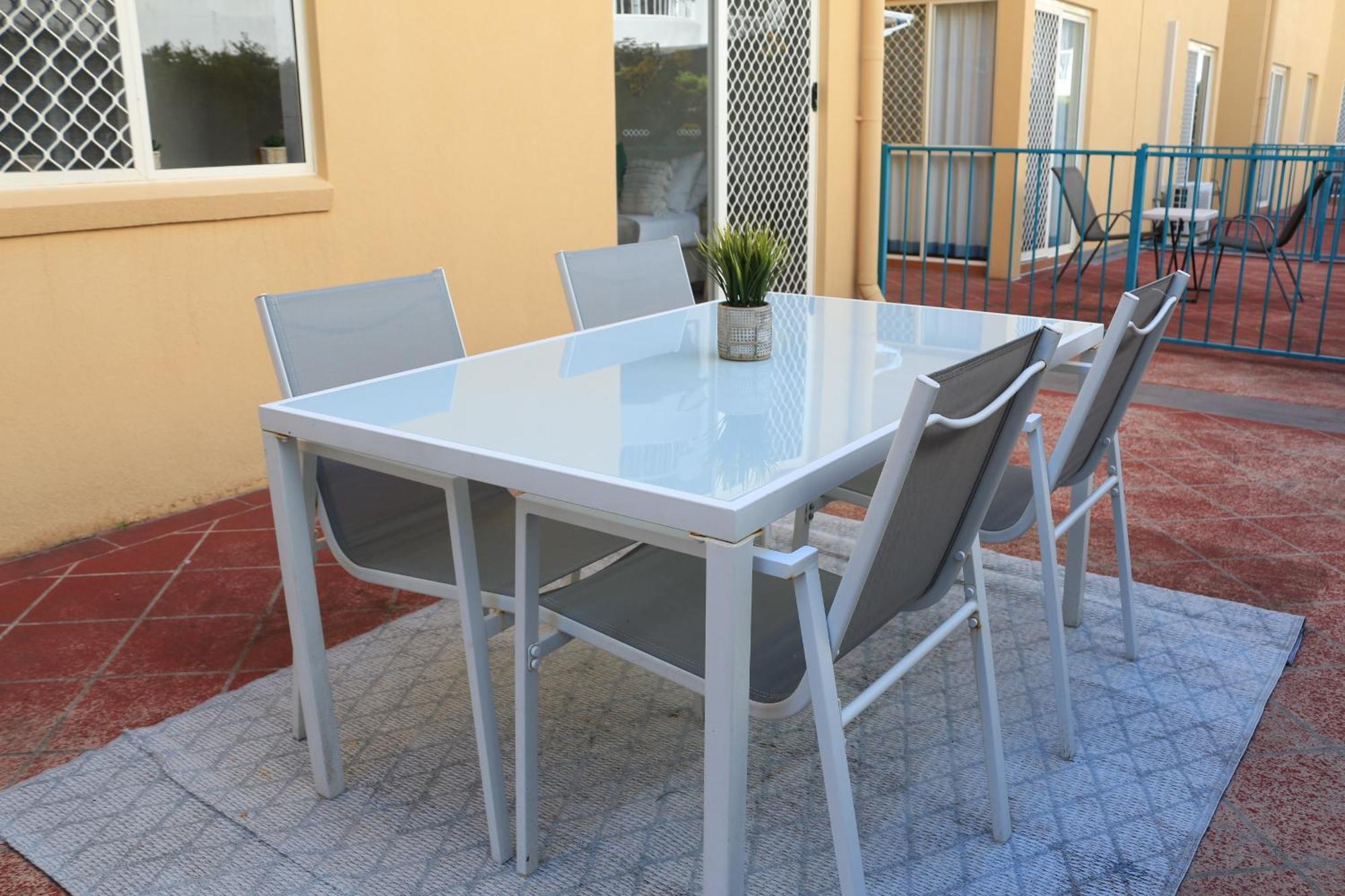 Chevron Island Apartment - Cozy And Convenient Gold Coast Zewnętrze zdjęcie